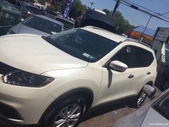 2015 Nissan ROGUE SV 29000m